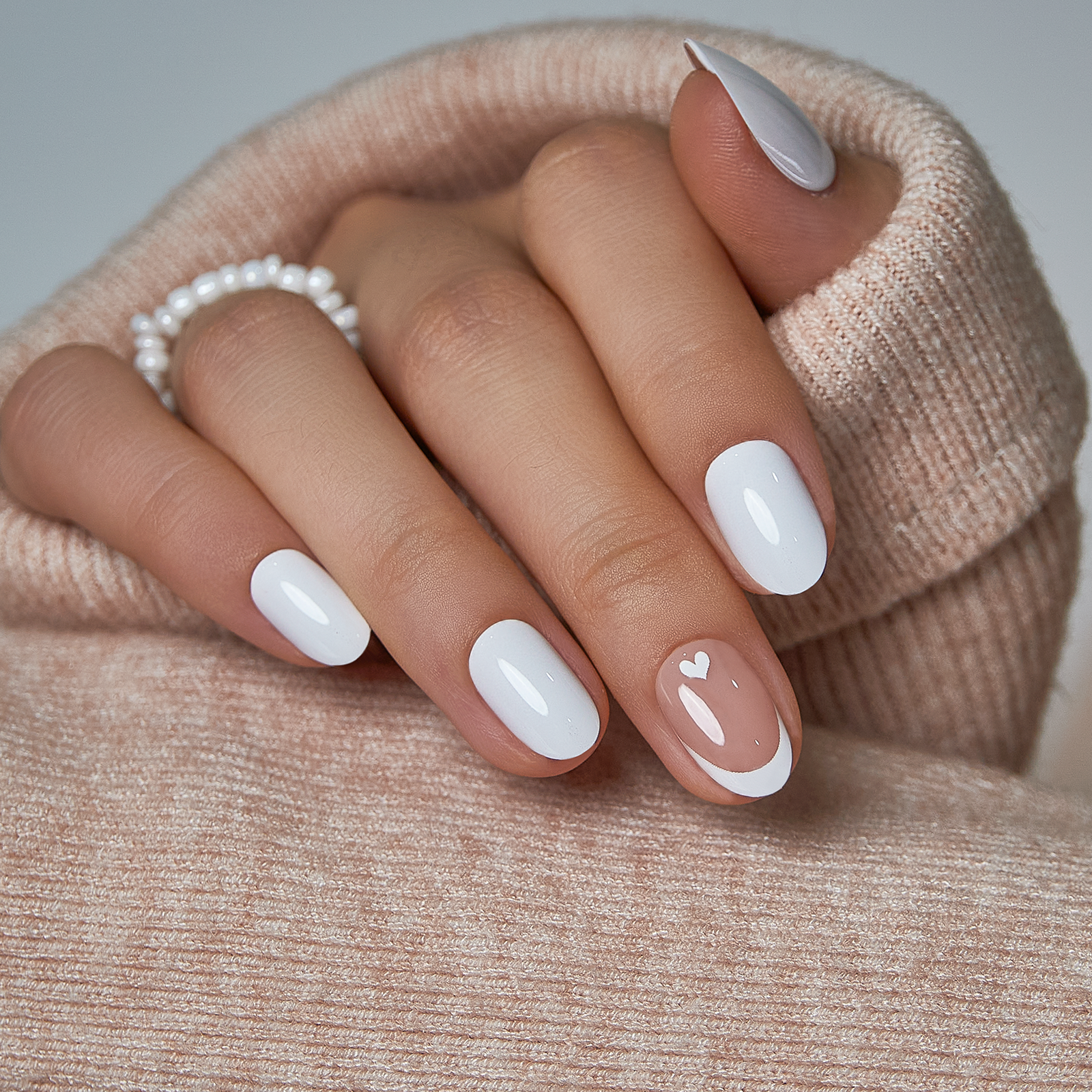 White Heart – S Oval