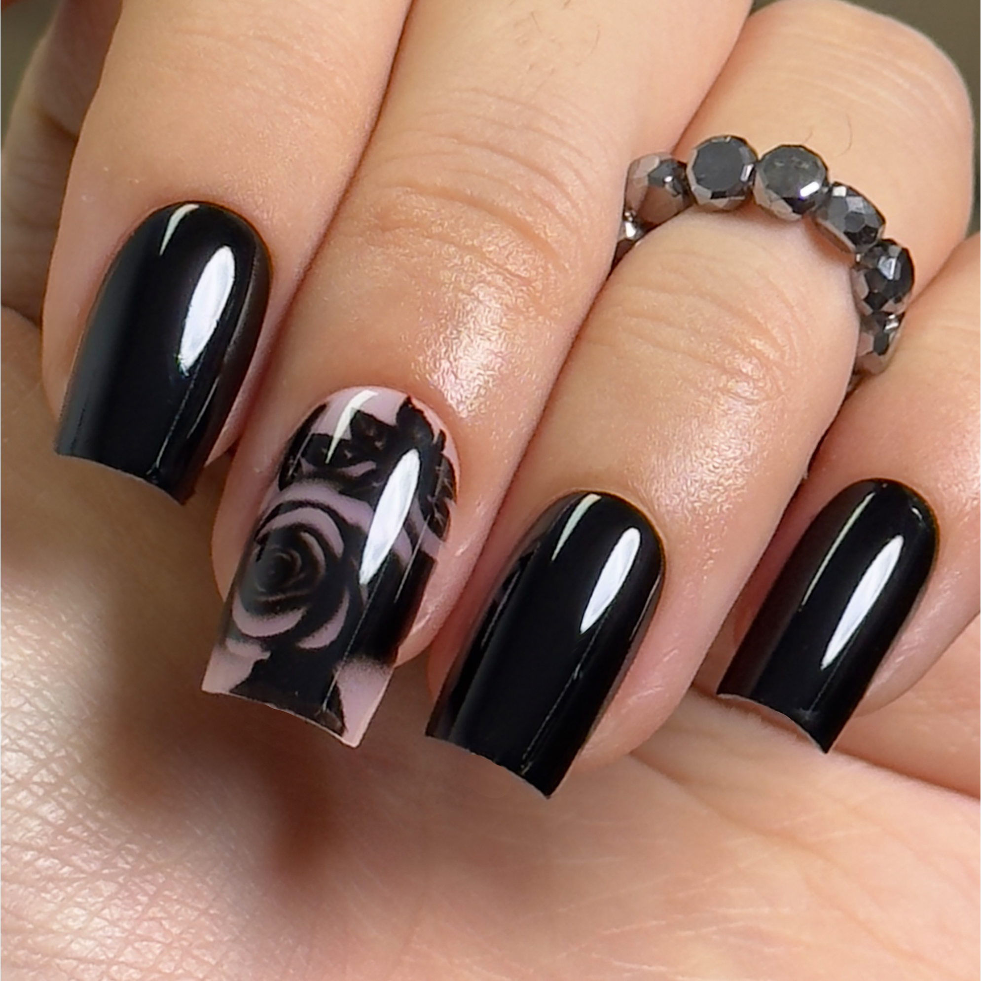 Black Gold Rose – M Square
