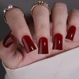 Scarlet Winter – M Duckbill