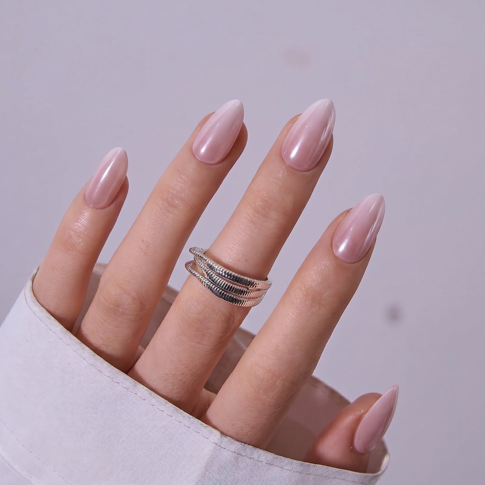 Ivory Wave – S Almond