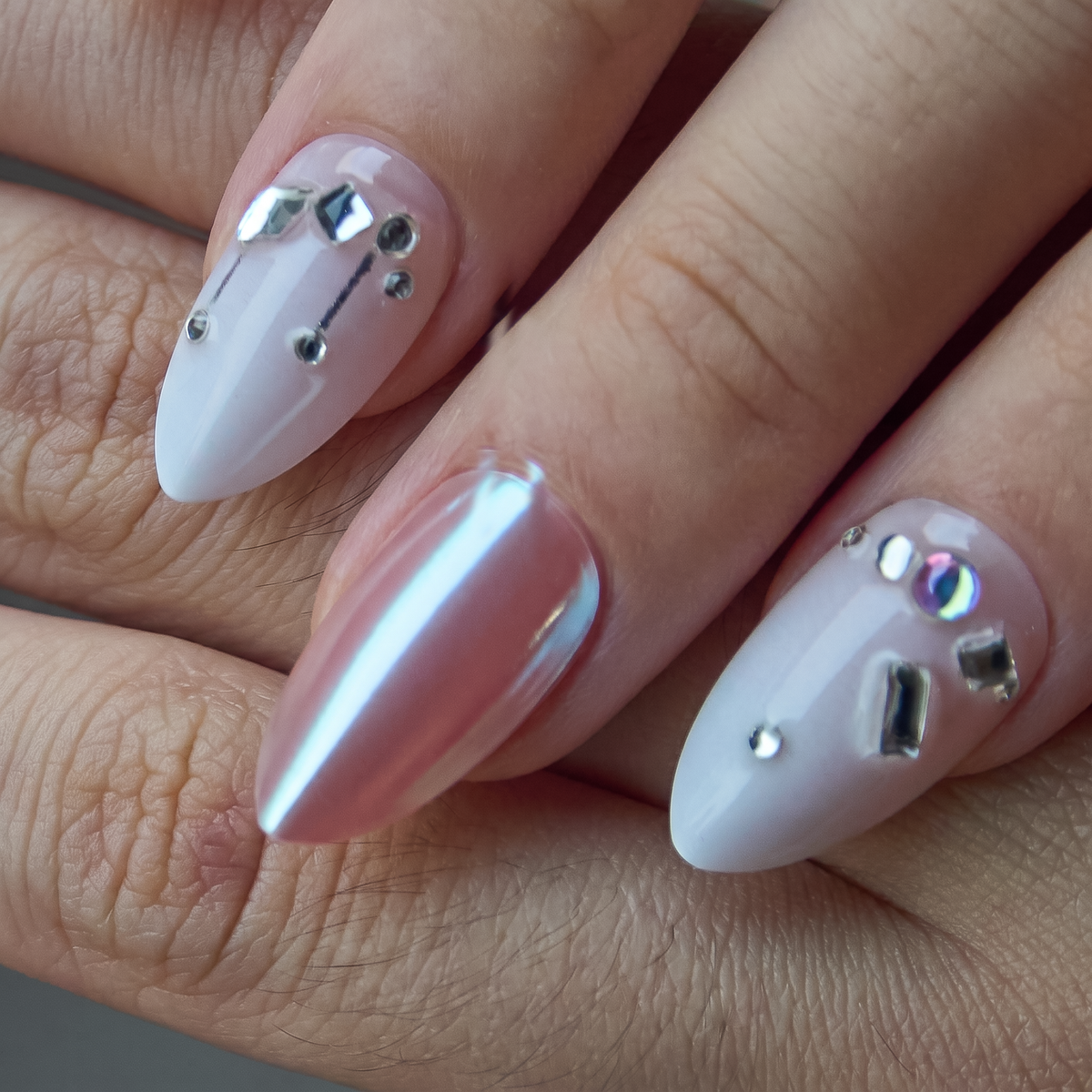 Designer's Pick | Pearl Atelier - S Almond