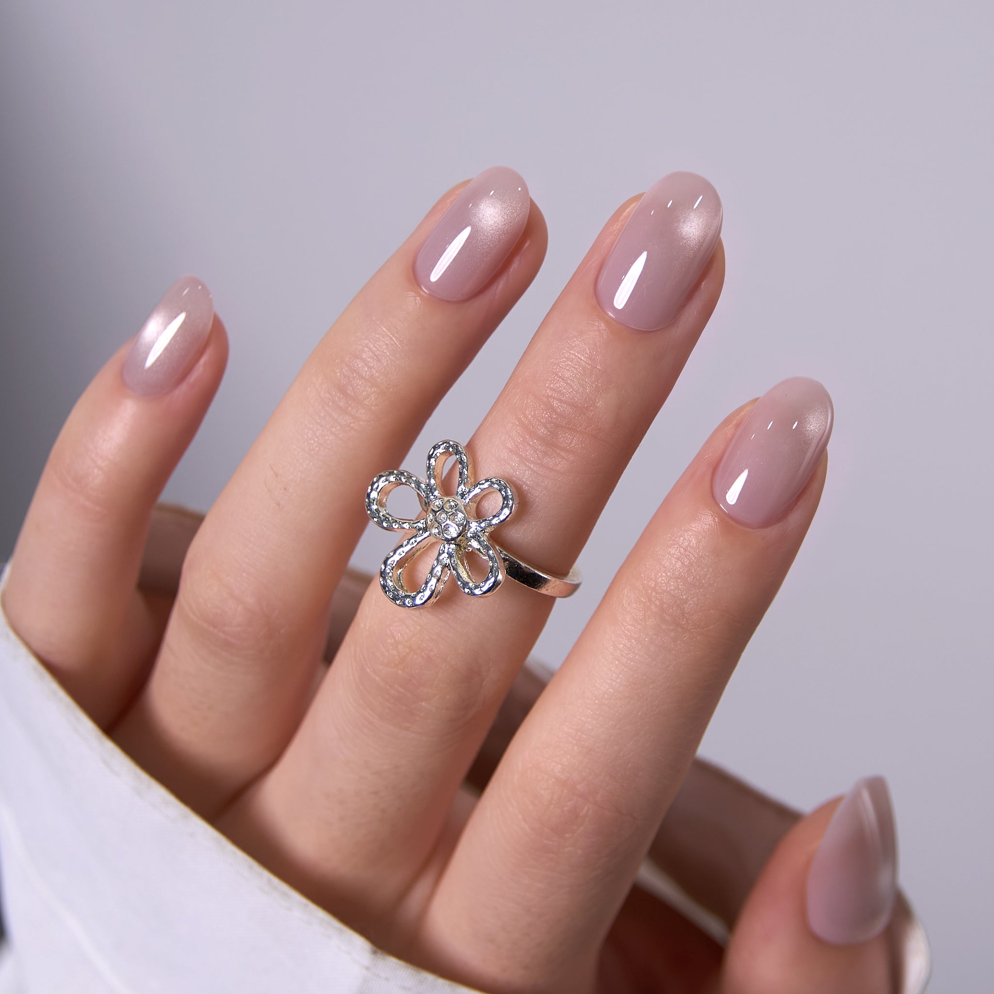 Silk Whisper – S Oval