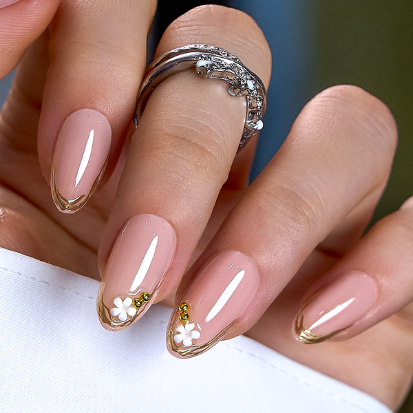 Designer’s Pick | Bloom Charm – S Almond