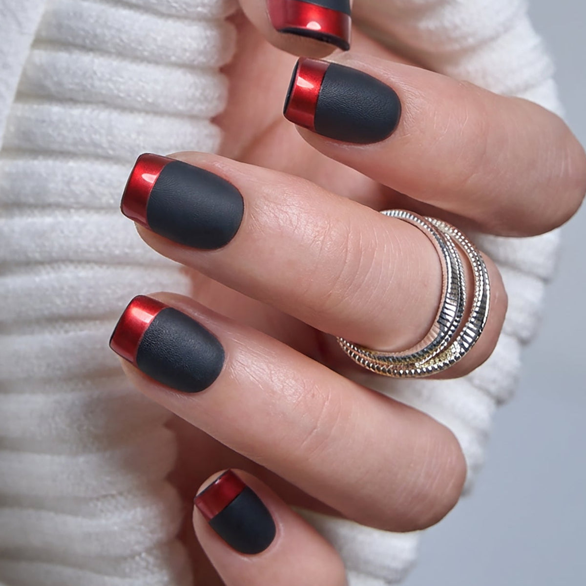 Crimson Crest - S Squoval