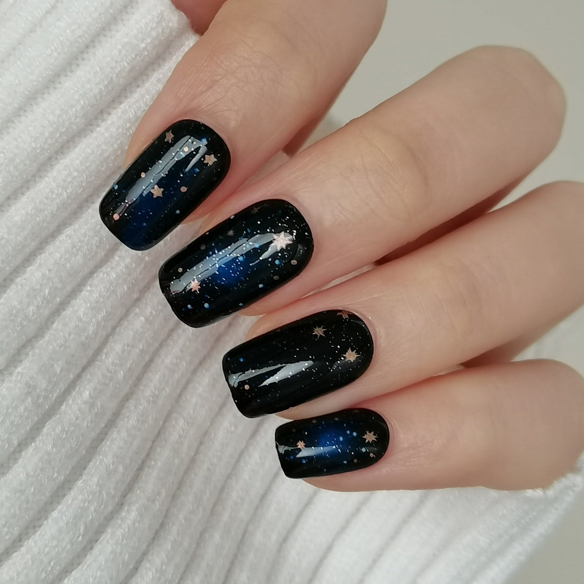 Starlit Blue Ombre Press‑On Nails