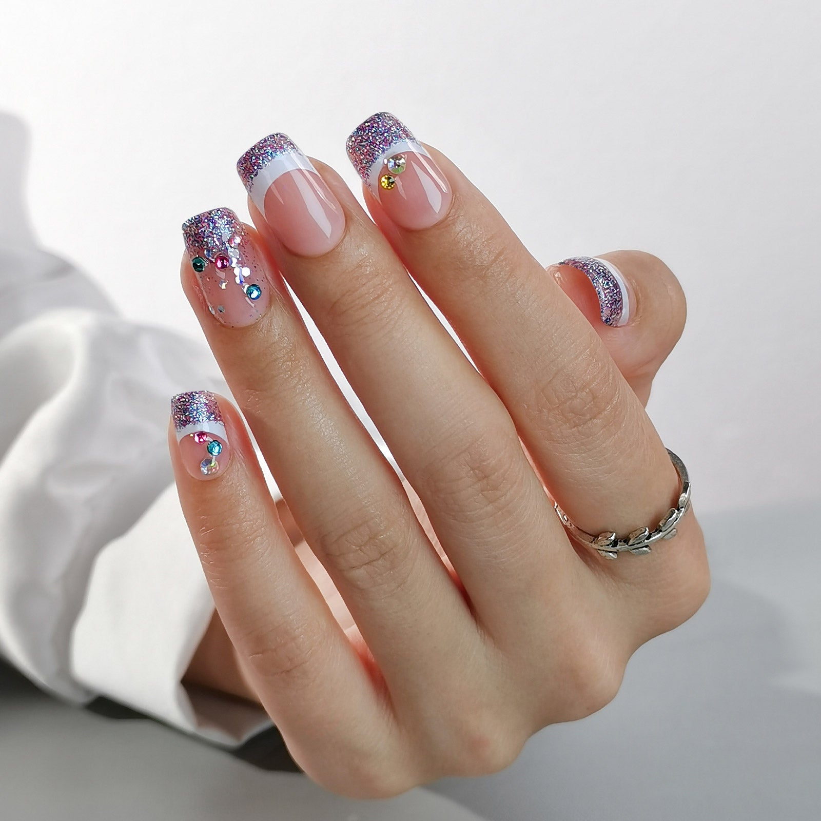 Designer’s Pick | Glitter Crown – M Squoval