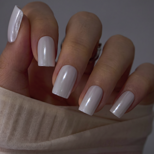 Ivory Edge – M Squoval
