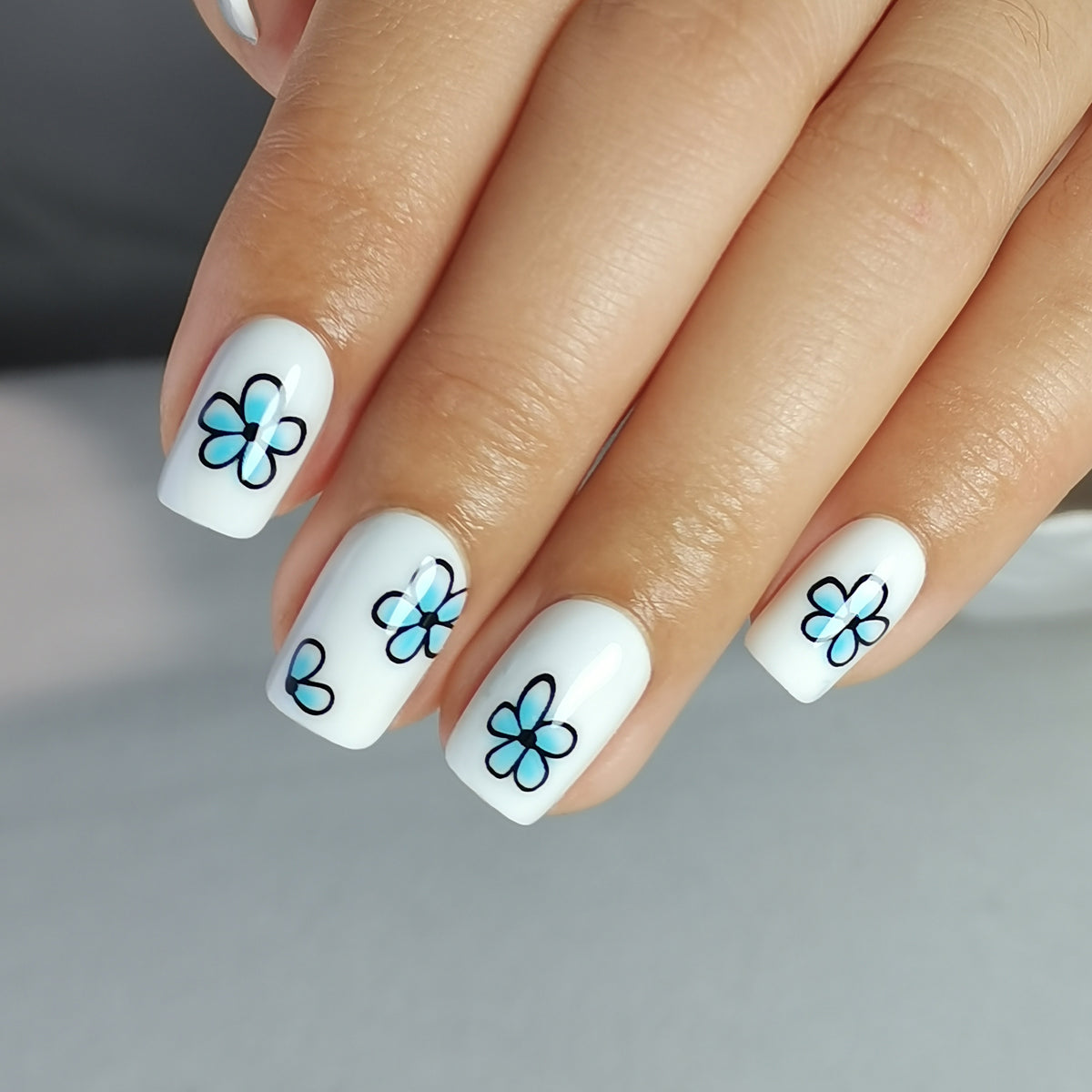 Sky Petals – S Squoval