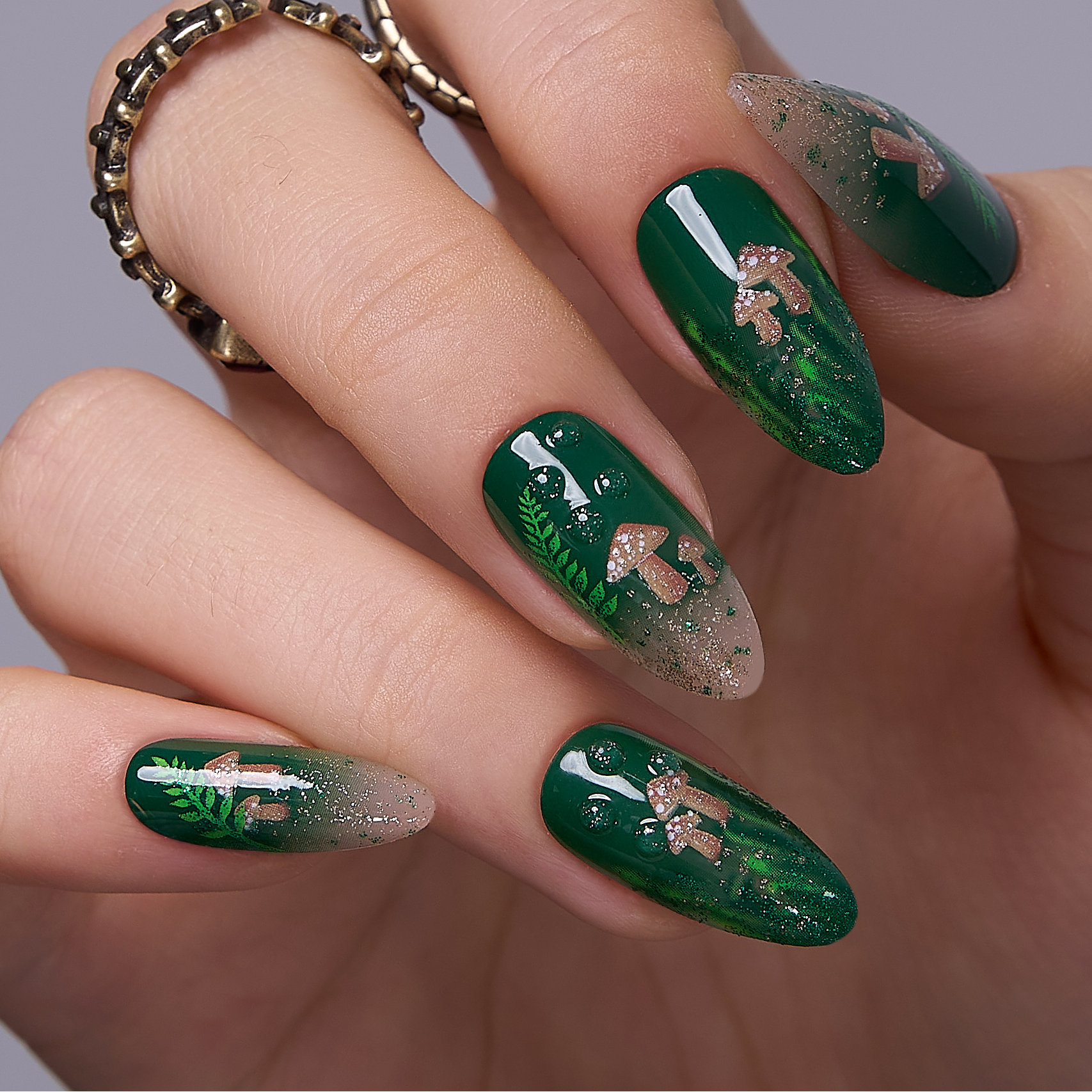 Designer’s Pick | Green forest – L Stiletto