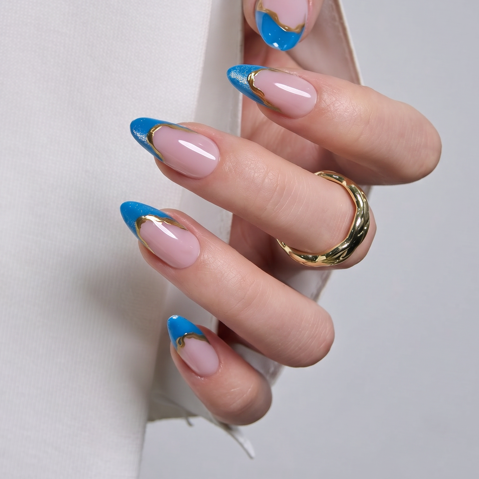 Designer’s Pick | Sapphire Flame – M Almond