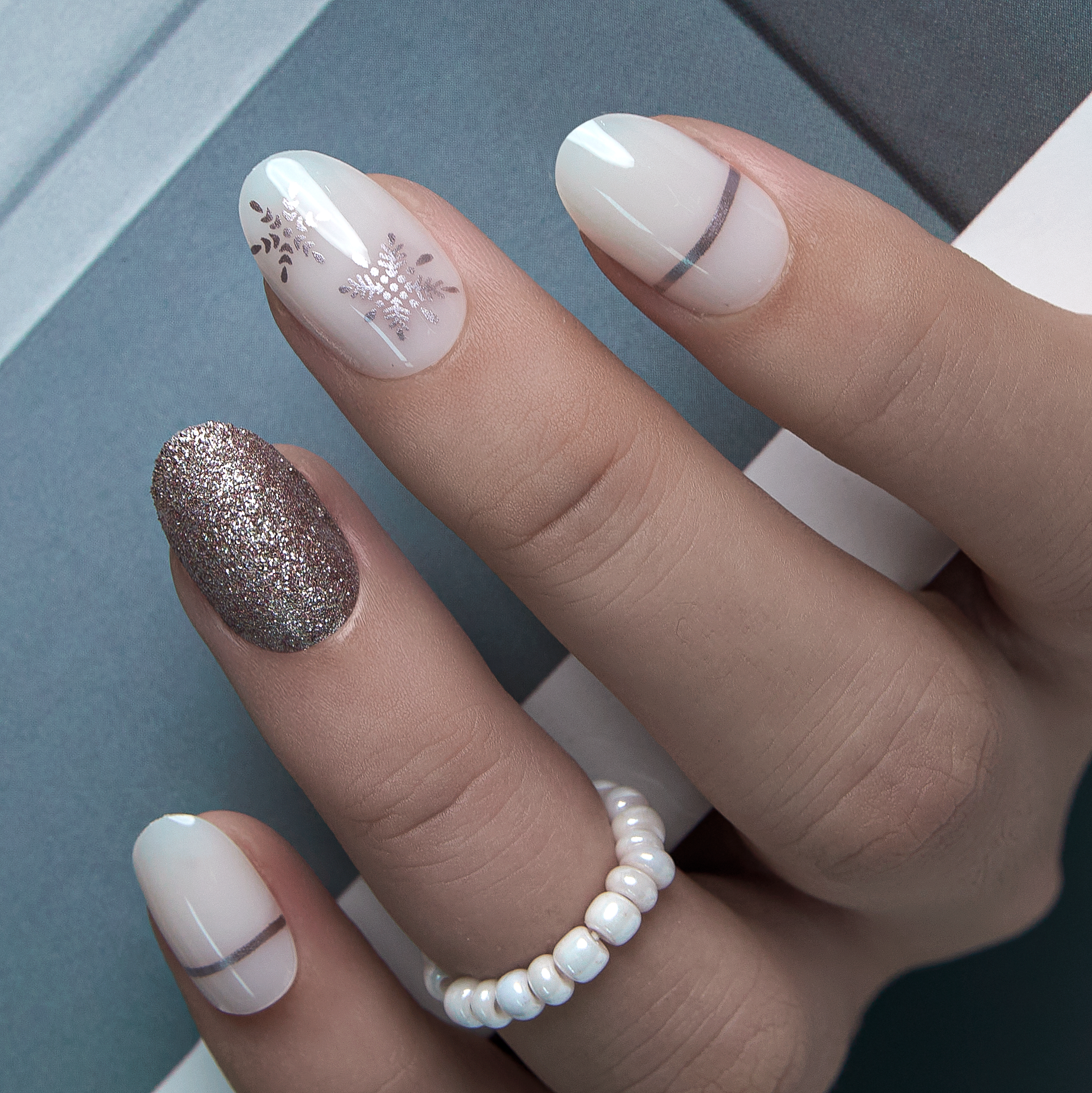 Snowflake Luxe – S Oval