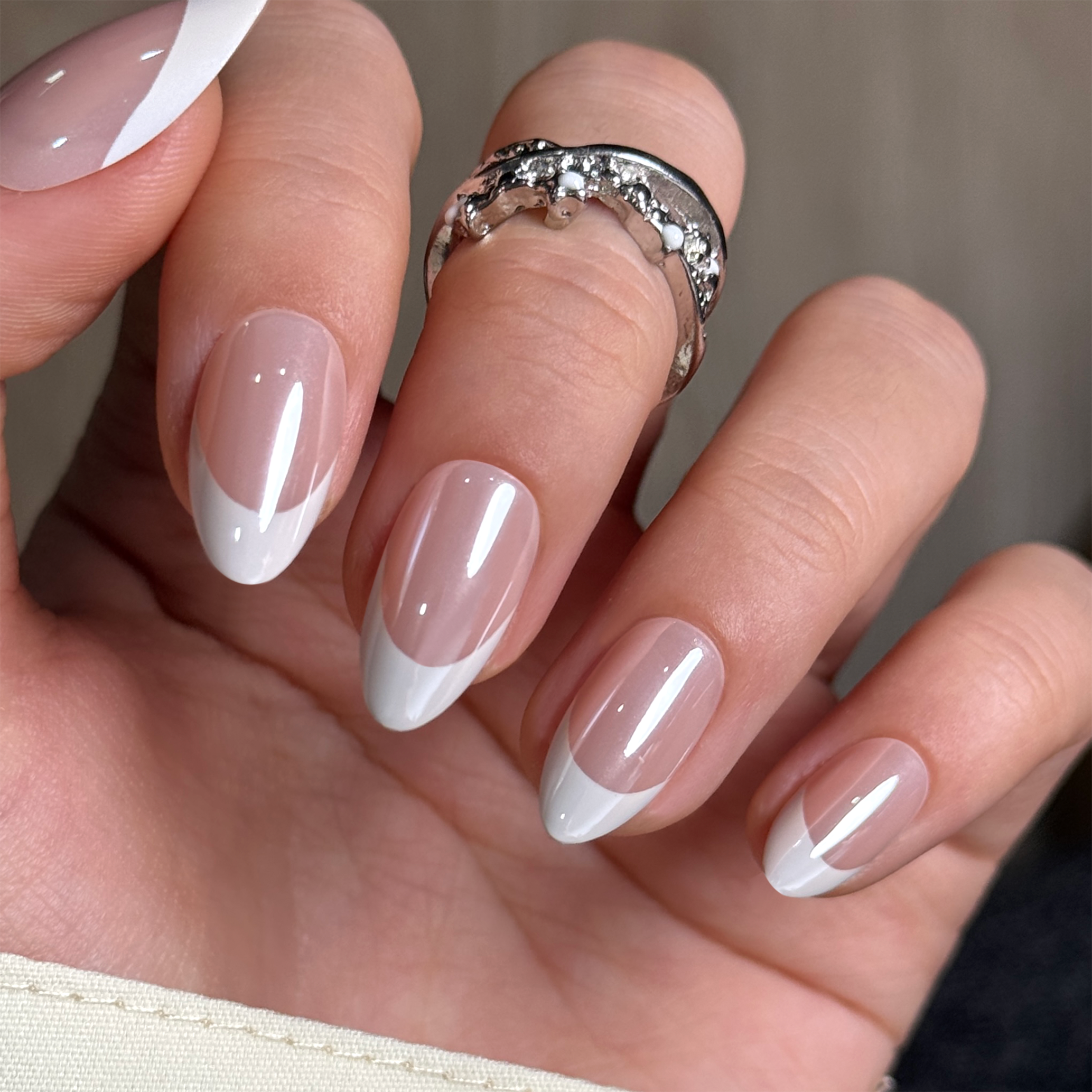 Classic Grace – S Almond