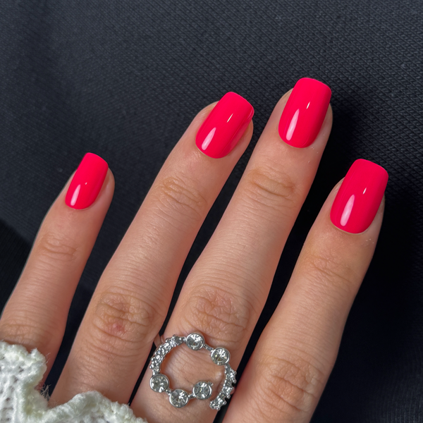 Monochrome Pink – S Squoval
