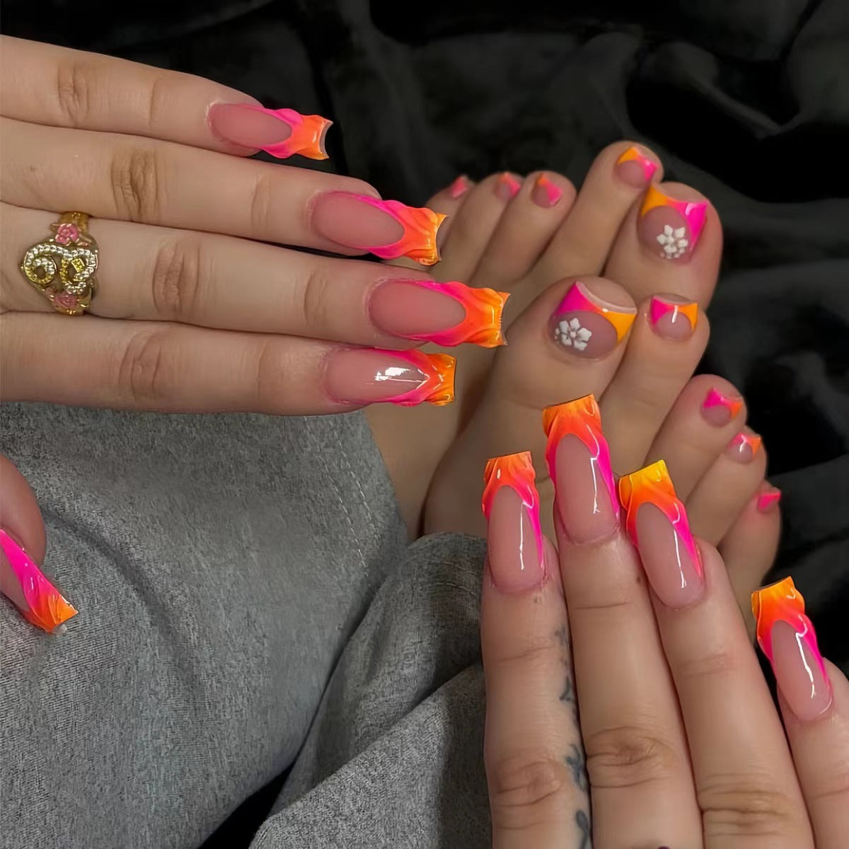 Tropical Blossom - Squoval Toenails