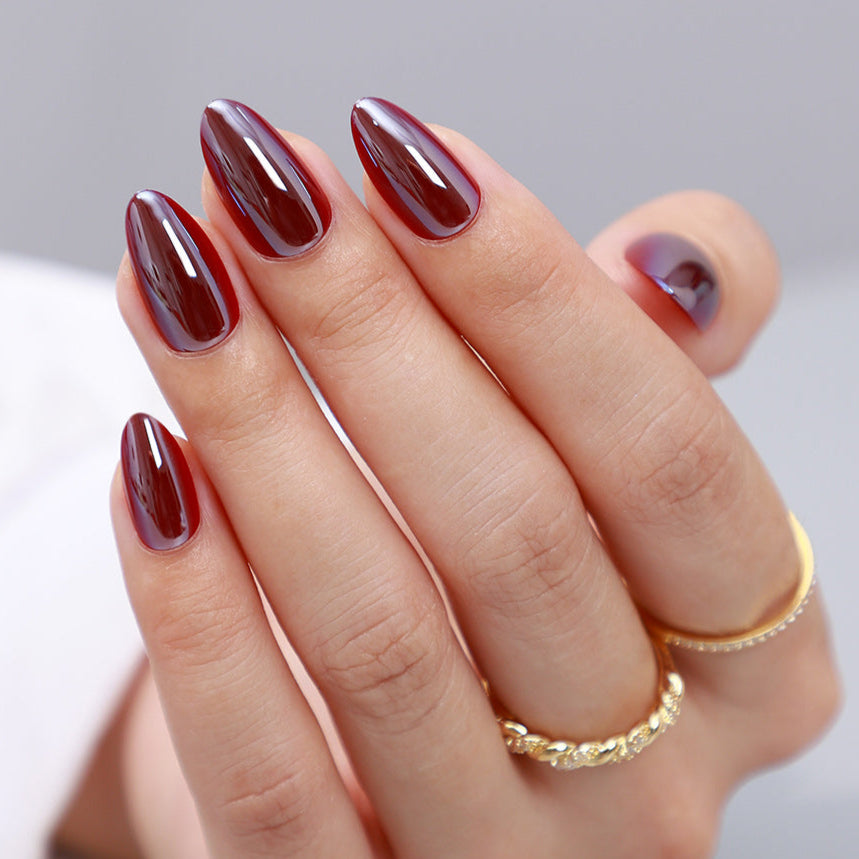 Red Mirror Glam – S Almond