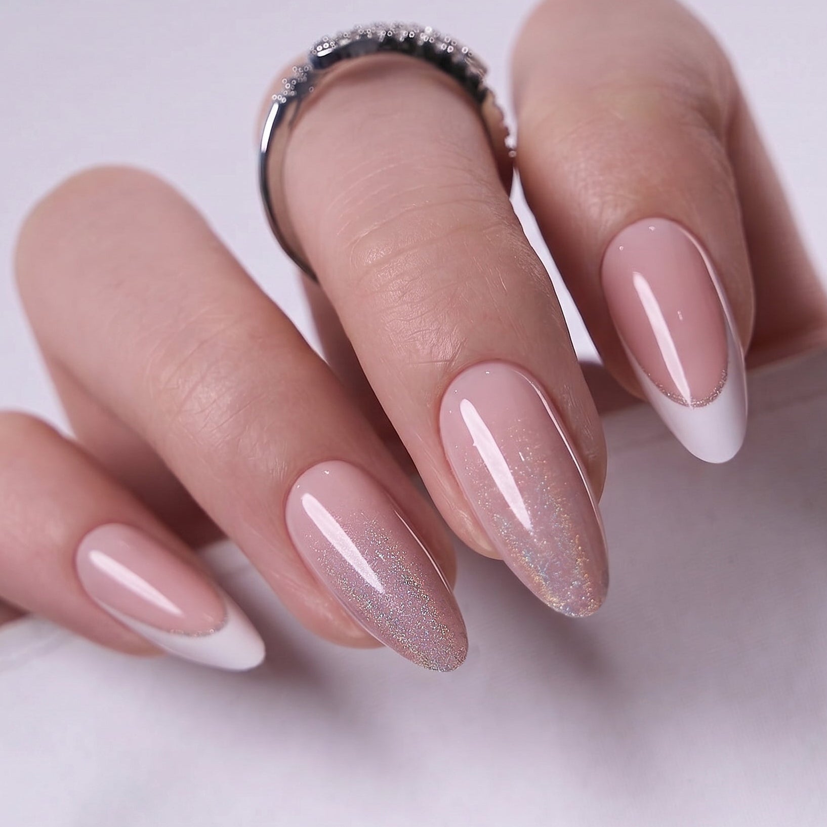 Gleam Crown – L Almond