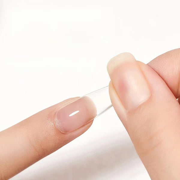 Fester Nagelgelkleber für Nagelspitzen und Press-on-Nägel
