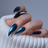Nebula Shift - L Cat Claw nail