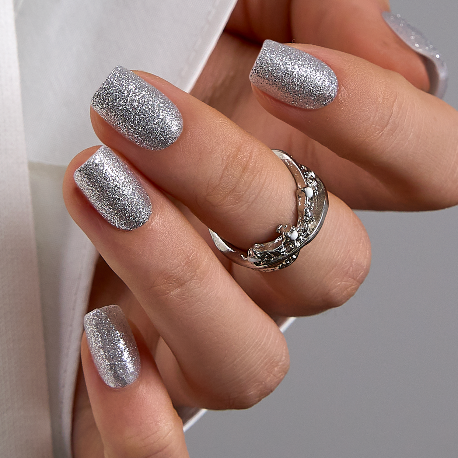 Designer’s Pick | Moon Dust – S Squoval