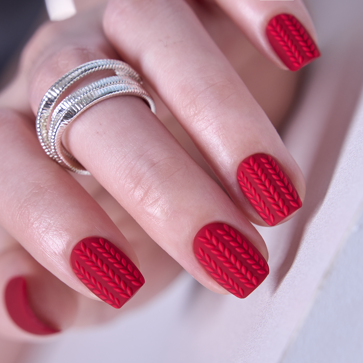 Cozy Crimson - S Squoval