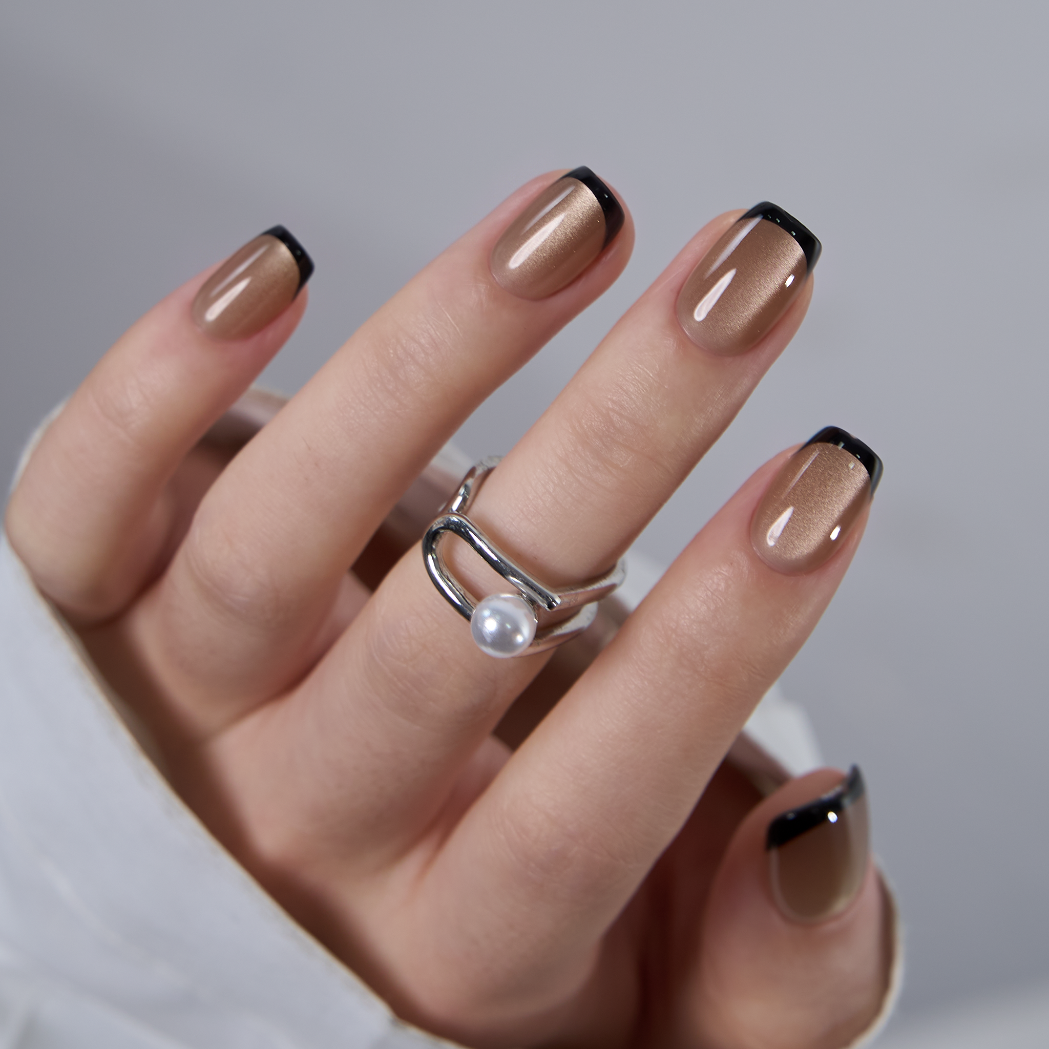 Champagne Noir - S Squoval