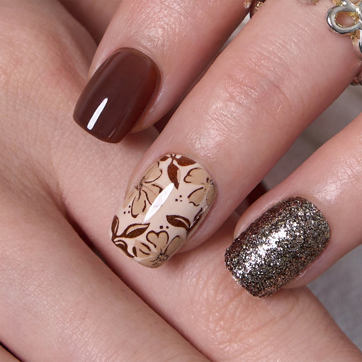 Golden Mocha – S Squoval