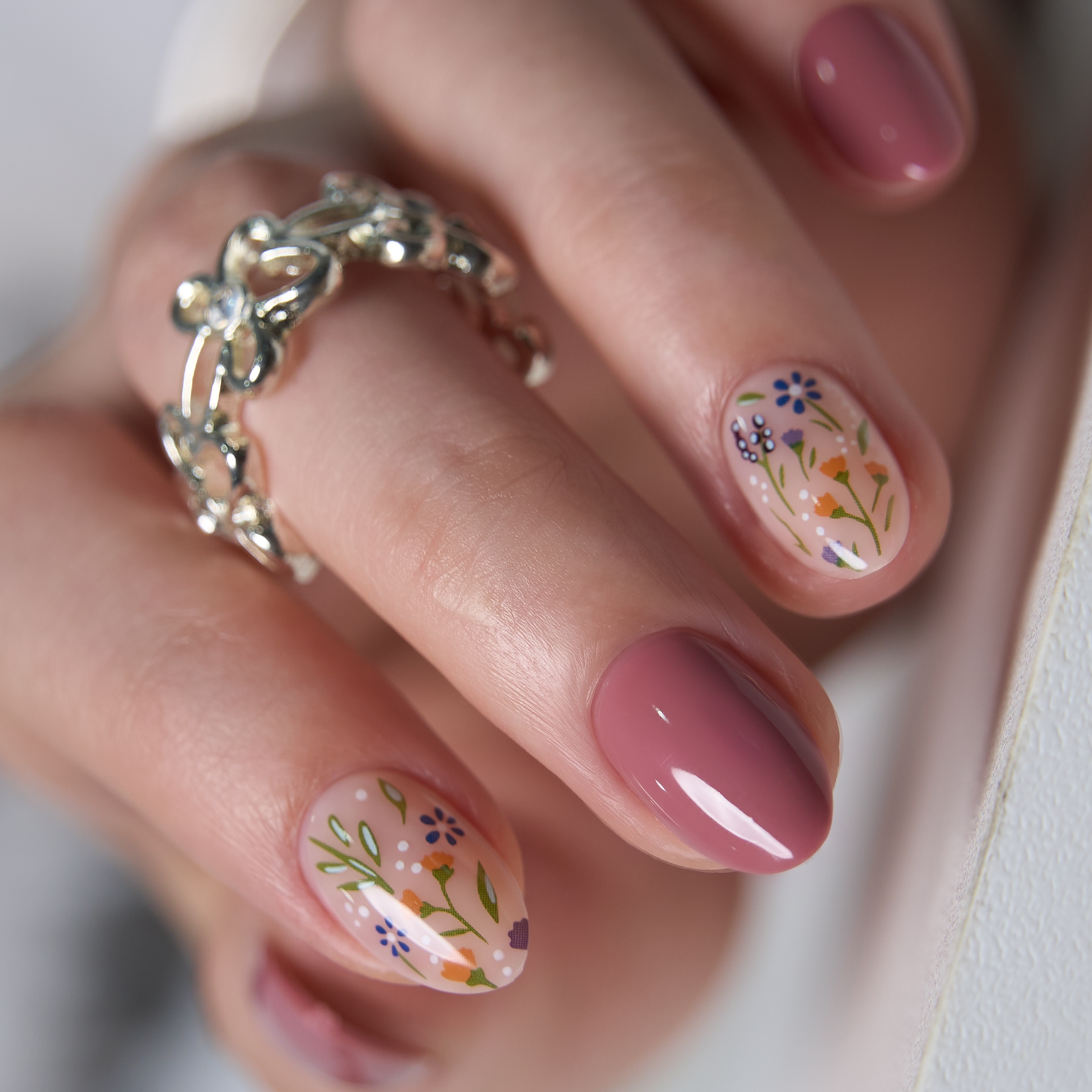 Rustic Bloom - RS Almond