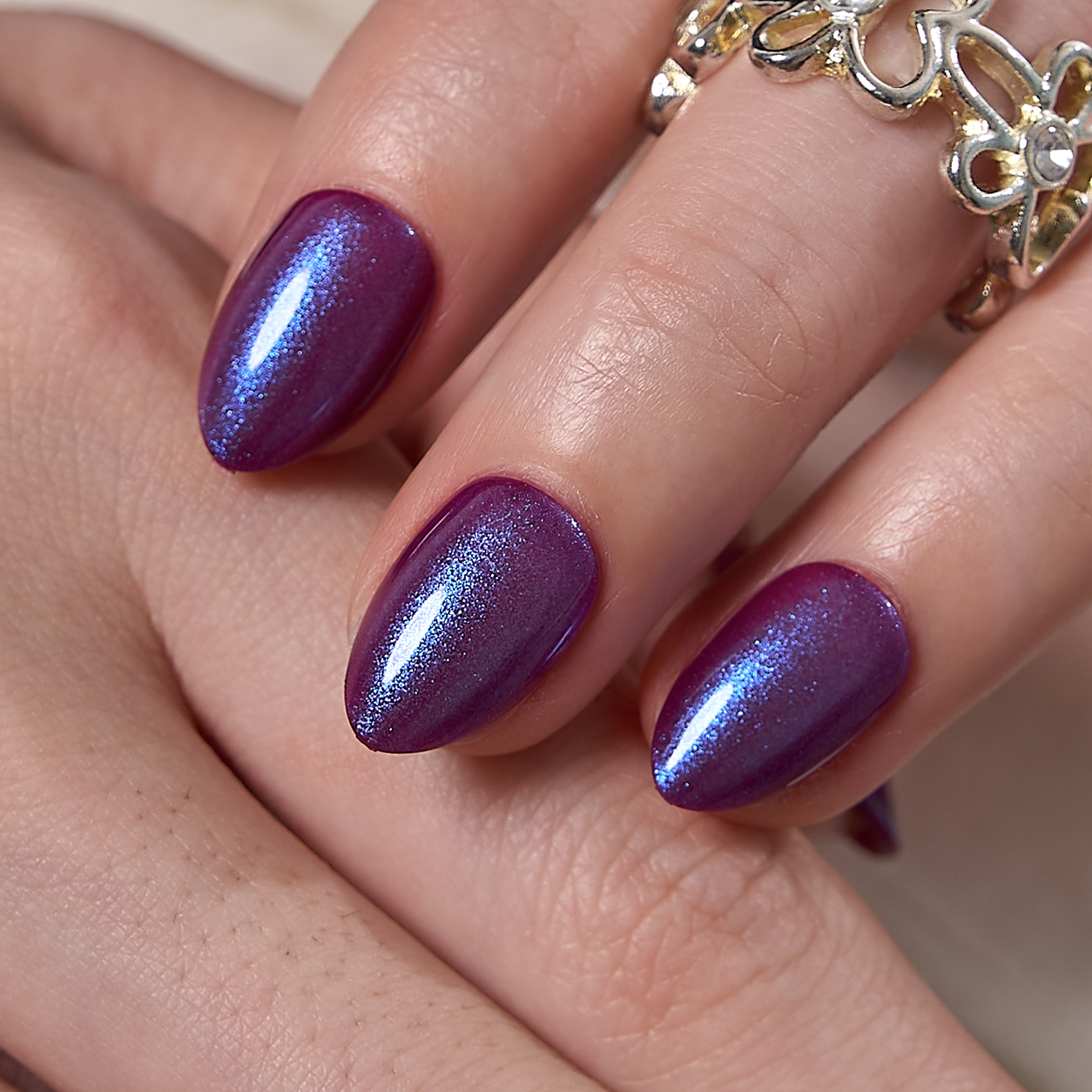 Night Iris - RS Almond