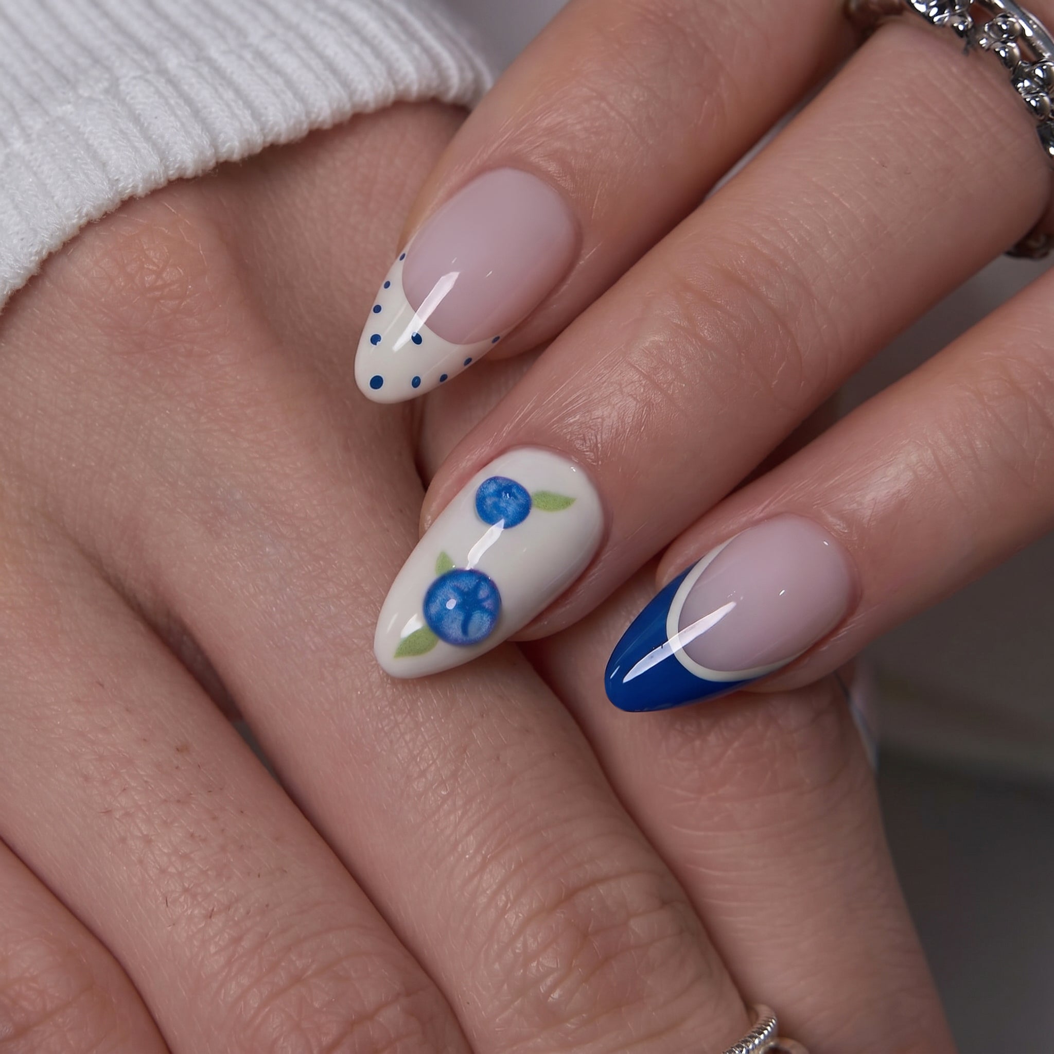 Designer’s Pick | Berry Riviera – M Almond