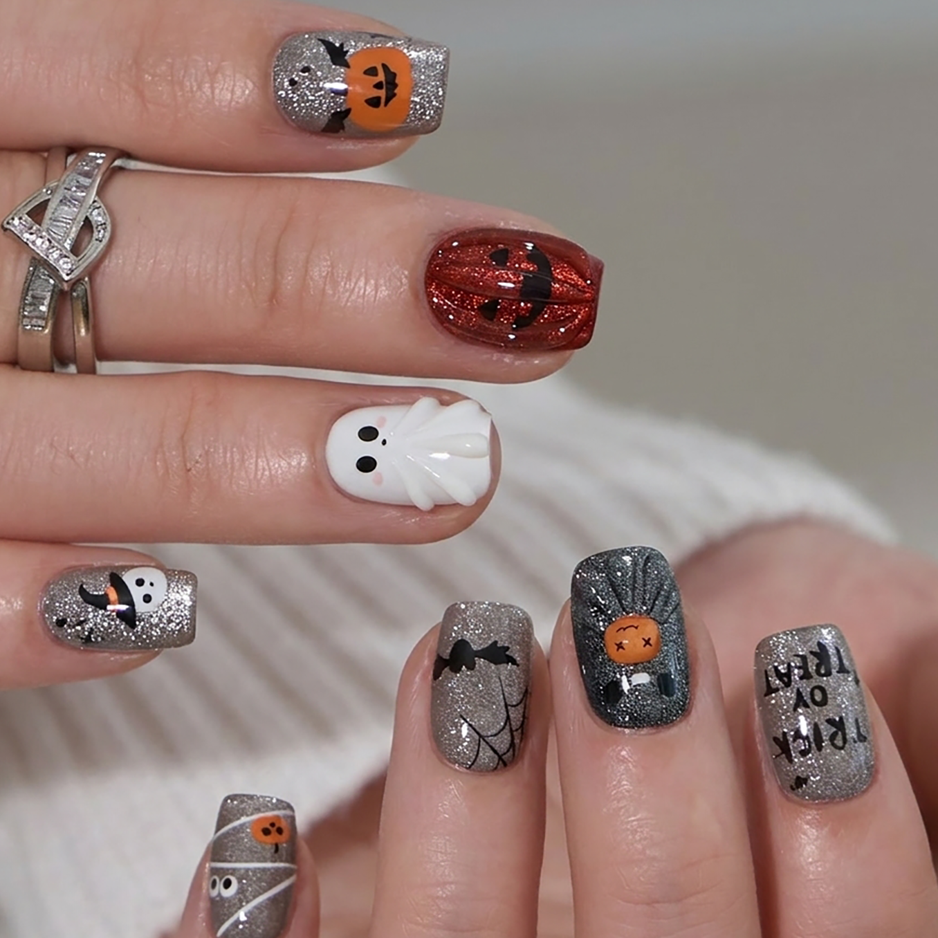 Designer's Pick | Ghoulish Treats - S Squoval