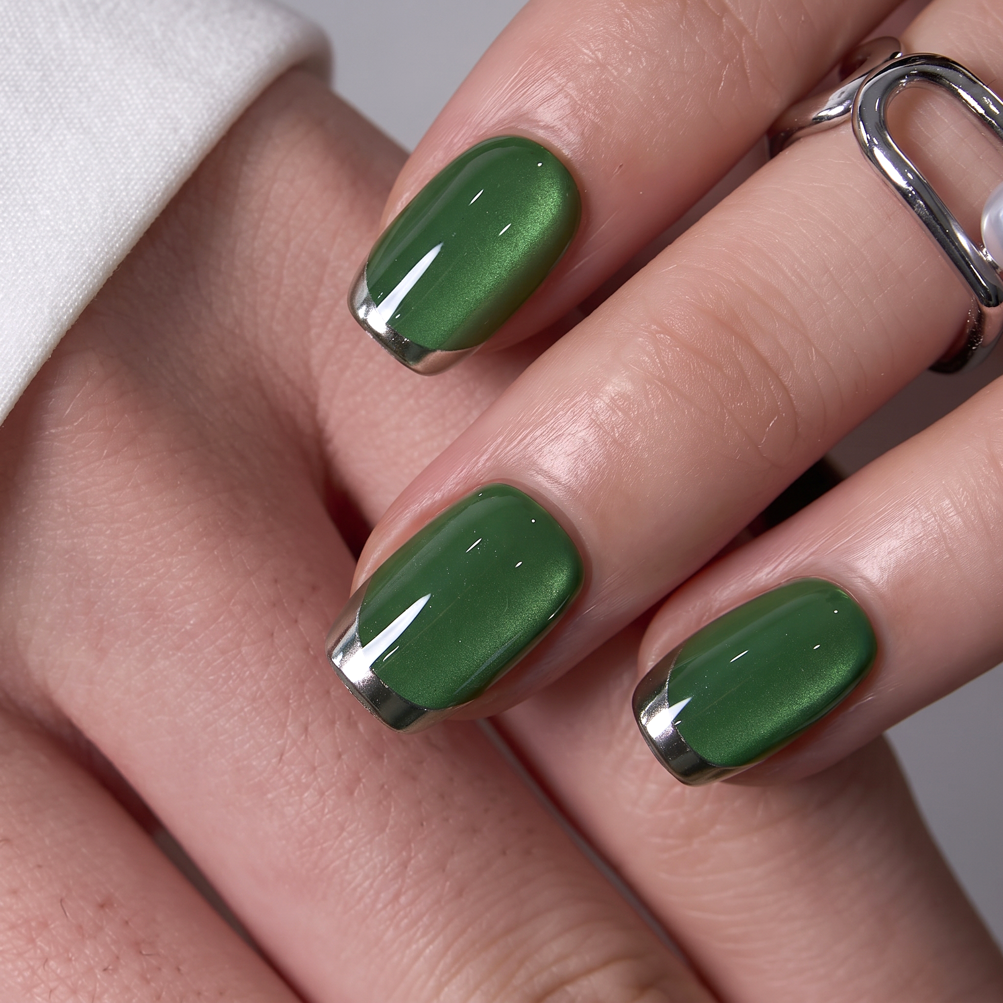 Emerald Aura - S Squoval