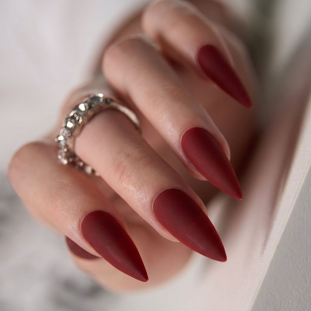 Ruby Shadow - L Stiletto