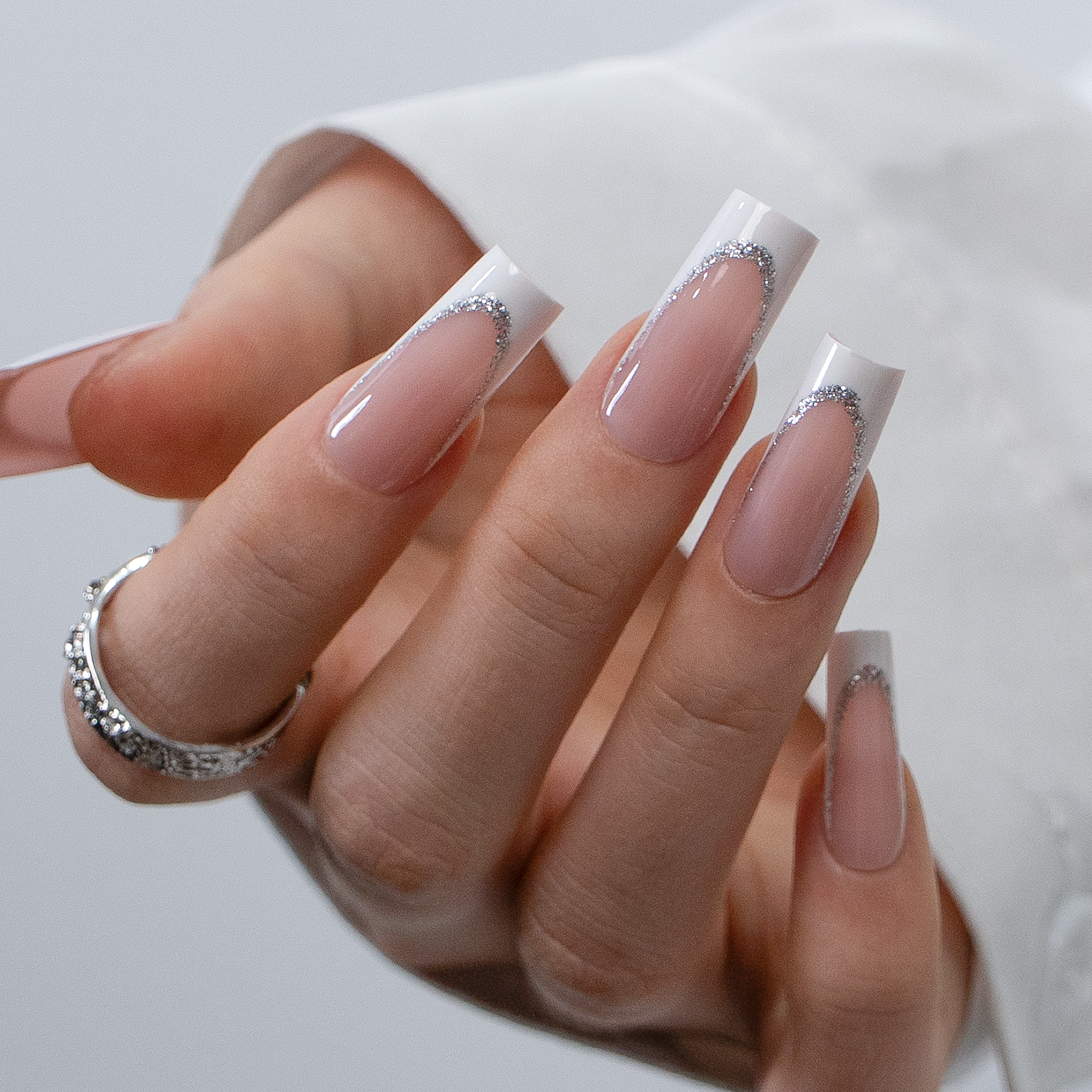 Curvlife long square french gel press on nails nude glossy-shiny
