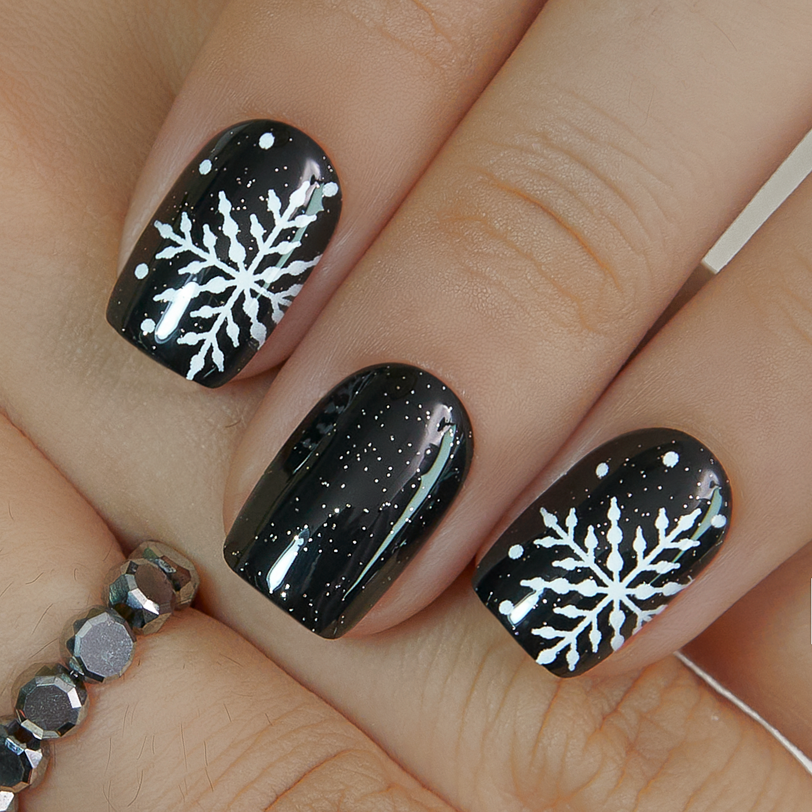 Starry Snowflakes – S Squoval