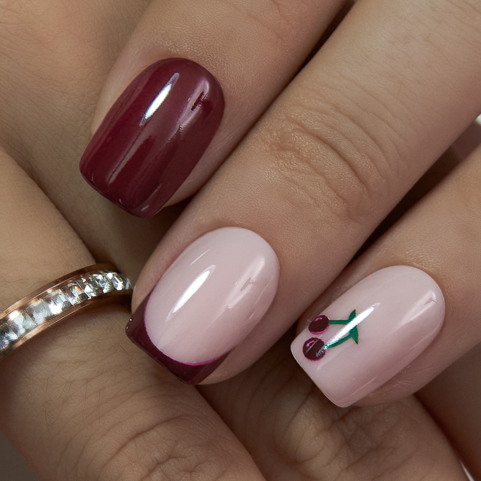 Cherry Blush – S Squoval