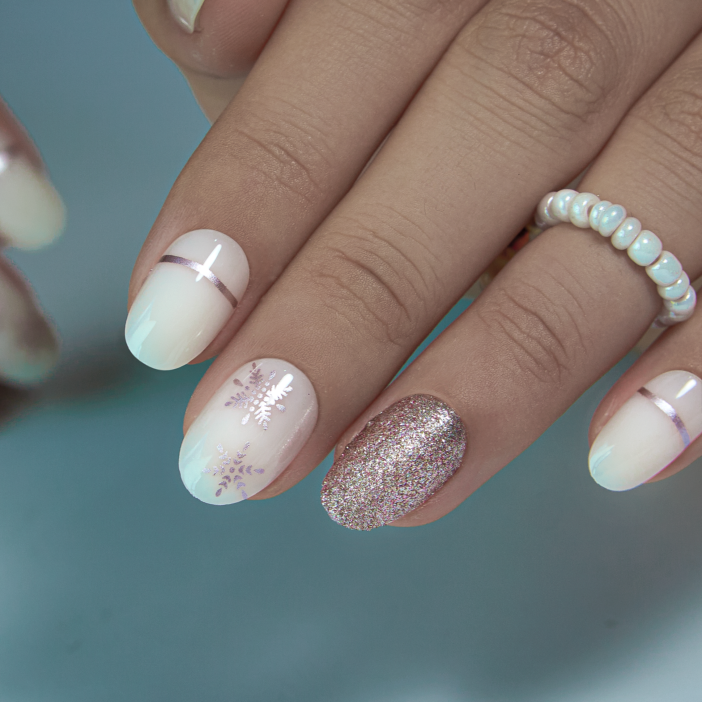 Snowflake Luxe – S Oval