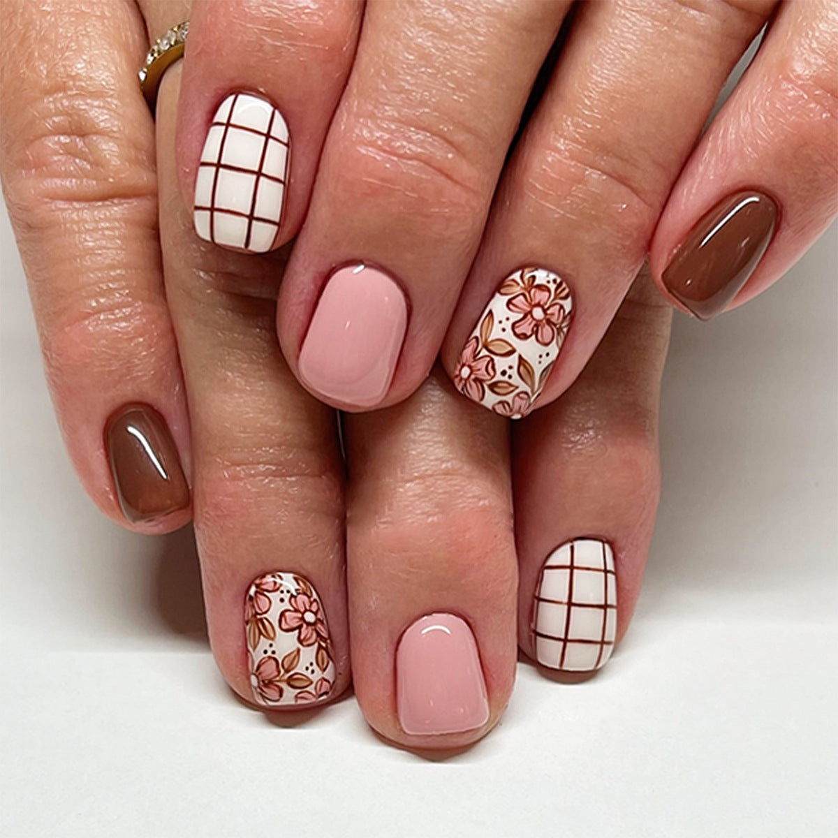 Nail Art Ideas Oval Orange Medium Glossy Press On Nails CurvLife nail-art-ideas-oval-orange-medium-glossy-press-on-nails-curvlife